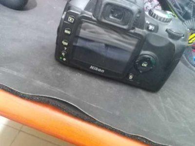 nikon d40 camera with charger