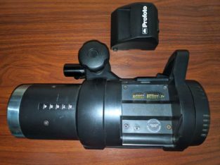 Profoto B1500 AirTTL flash with battery