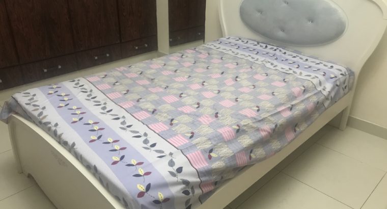 frozen kids bed (120×200) with storage and mattres