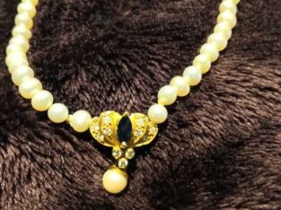 Pearl, Gold necklace