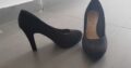 women heels- gently used