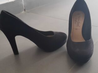women heels- gently used