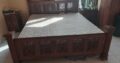 king size bed handmade out of natural indian wood + mattress ( normal )