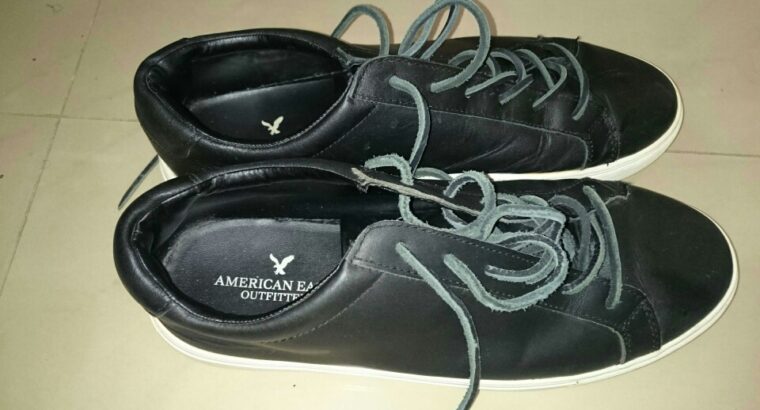 original American Eagle shoe