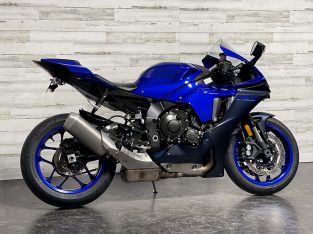 2022 Yamaha R1 available