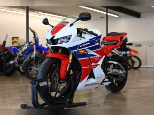 2014 HONDA CBR 600RR AVAILABLE FOR AFORDABLE PRICE